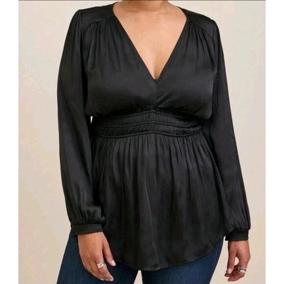 Torrid Blouse Peplum Satin Smocked Waist Top Black Size 4X - Picture 1 of 8